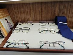 -Eziwish眼镜·蔡司授权店