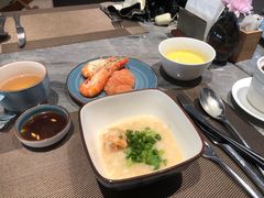 -厨艺海鲜自助餐厅•越秀宾馆希尔顿格芮精选酒店