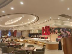 -元一希尔顿酒店·鲜切牛肉火锅禅自助餐厅