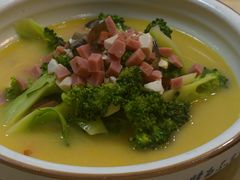 上汤西兰花-尚岛私房菜(西方巷店)