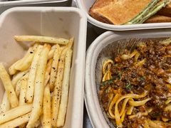 -HELLO 27 意面·沙拉·帕尼尼