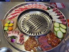 -哈哈碳都·牛肋条无限自助烤肉(台江万达店)