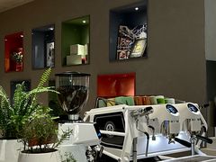 -潮一不贰·法式甜品·生日蛋糕·西式简餐(外滩店)