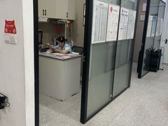 -四月宠物医院·猫专科·心脏专科·内科(转塘店)