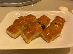 蜜汁叉烧酥-利苑酒家(合景国际金融广场店)