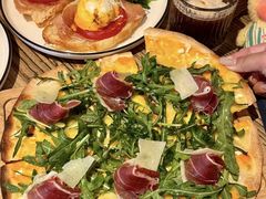 -Common Table · Brunch & Coffee