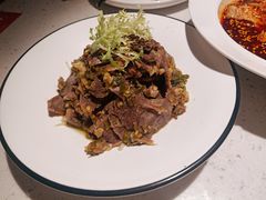 烧椒拌牛肉-江渔儿酸菜鱼(奥园广场金发购物中心店)