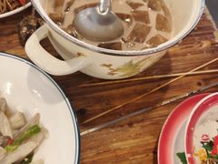 -冶建镜子·老南昌大排档·江西虾王(总店)