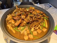 -徐记小怪兽肉蟹煲(中央大街店)