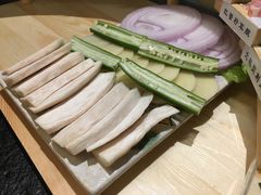 蔬菜拼盘-虎焱炭火烧肉