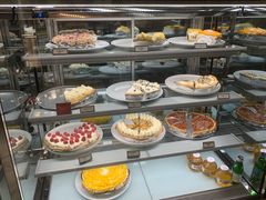 -Pie Bird(新闸路店)