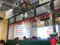大堂-晓彭肥肠鸡·泡椒鸡火锅(水木天地店)