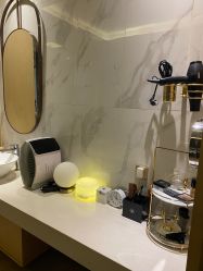 -香港倾城国际·美容美体中心