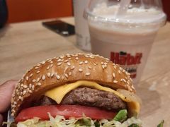 -The Habit Burger Grill 哈比特汉堡(爱琴海店)