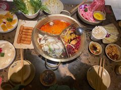 -小龙坎火锅(湖滨银泰in77店)