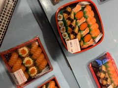 -永旺黄岛购物中心