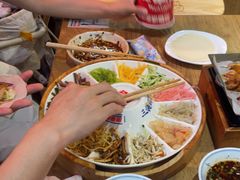 -怪噜范·老贵阳街头名小吃(鸿通城店)