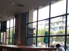 -星巴克(上海汇锦里店)