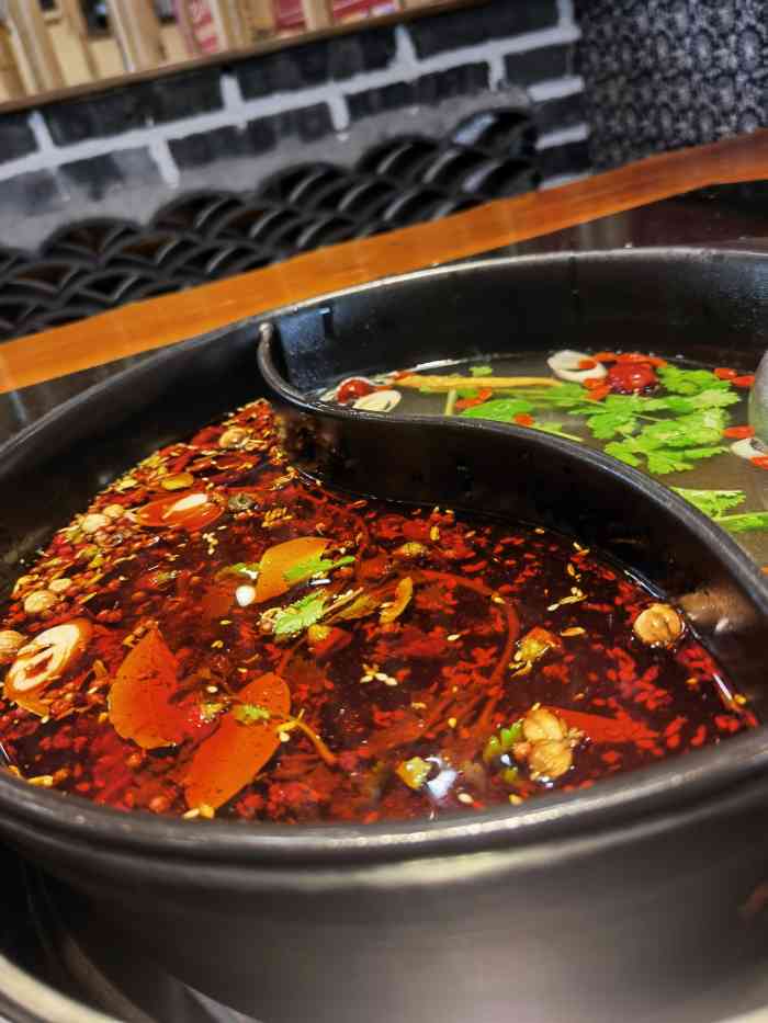 川麻婆泥锅涮肚(北京亦庄上海沙龙店)-"工作日约了闺蜜改善生活,本来