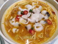 油泼酸辣鱼柳-柒园·三十年创意杭帮菜(龙湖滨江天街店)