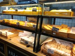 面包甜点陈列柜-老香港手工蛋糕(达道路店)