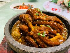 石锅虎皮凤爪-品大三(大行宫店)