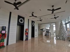 -瑰丽酒店·海吧·天际下午茶·现场DJ·天台酒吧