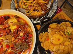 -九锅一堂酸菜鱼(学府凯德店)