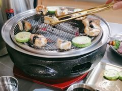 -围炉肉舍丹东海鲜烤肉·烤活鳗(步行街店)