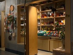 -一坐一忘云南菜(嘉里中心店)