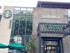 -星巴克(南宁民歌湖店)