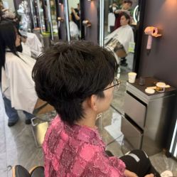 -藤野造型烫染·漂发