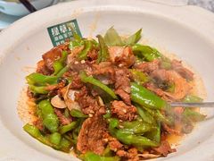 -绿草地·湘菜(酃湖师院店)
