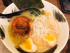 博多拉面-雷神拉面(财富中心玉米楼店)