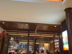 -阿瓦山寨·湘菜现炒·剁椒鱼头王(咸阳总店)