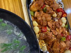 -老东镇啤酒屋海鲜加工·蒸汽海鲜·海鲜烧烤(台东店)