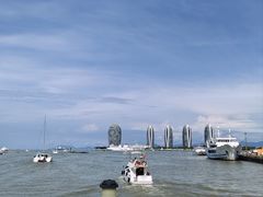 -三亚游船旅游中心(三亚鹿回头游艇游船公共码头店)