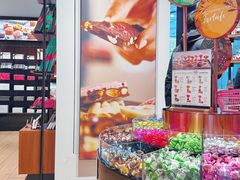 -Laderach 莱德拉(上海环贸iapm店)