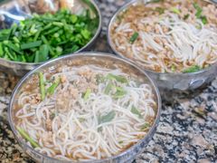 -正宗杨记普洱酸醋米线(总店)