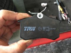 刹车片-耐跑(万达广场店)