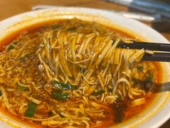 -柏合黄记豆腐皮饭店