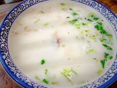 羊肉汤（多肉）-穆得·老周家牛肉烧饼(普利街店)
