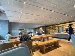 -蔚来中心(北京中关村店)