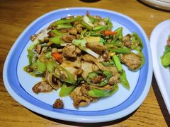 -遇见阿家村云南菜(魏公村店)