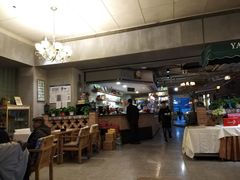 大堂-YAFEE雅菲·粤菜·湘菜·融合菜(魏公村店)