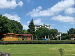 -浙江越秀外国语学院