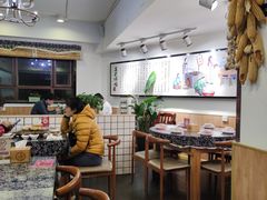 -八两八金·莱芜特色炒鸡(市南漳浦路店)