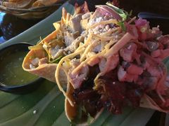 nachos-Pistolera Mexican Cantina女枪手墨西哥餐厅(碧云路店)