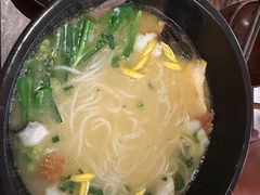 -银米·云南传统过桥米线(双廊黑金冠店)
