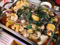 -后街佬·炭火鲜鱼杂(南城店)
